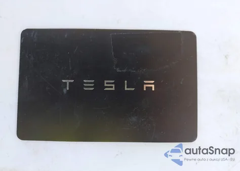 2024 Tesla Model 3 Long Range Dual Motor All-Wheel Drive z USA, uszkodzony, nr VIN 5YJ3E1EB0RF815909